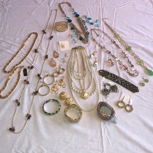 Jewelry lot